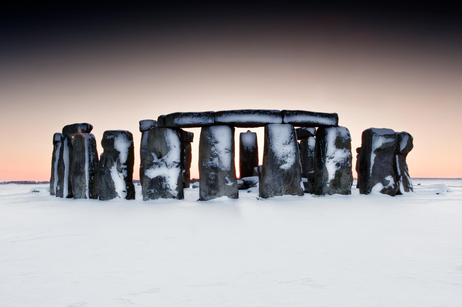 Photo of Stonehenge in the snow
