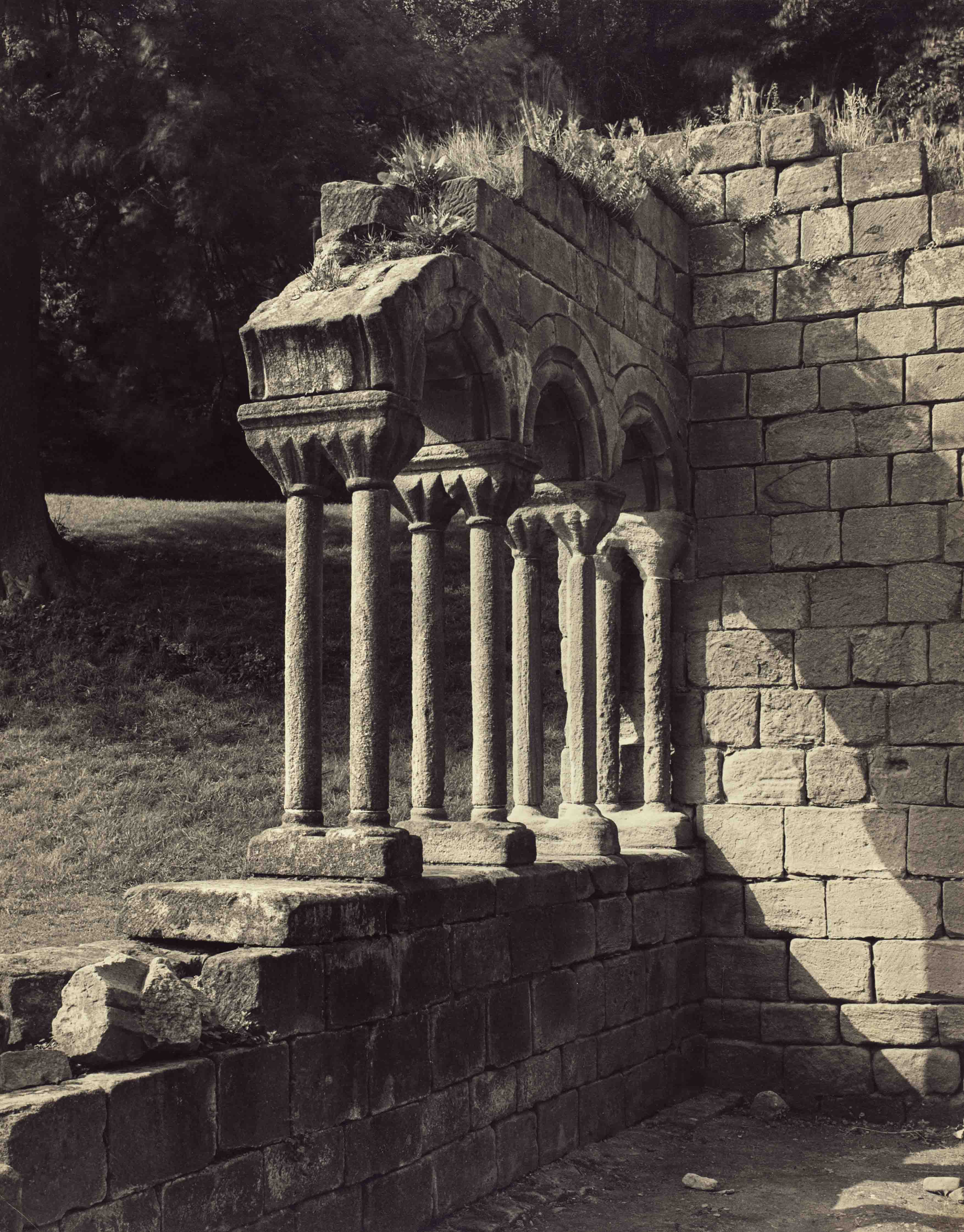 Arcading in the north-west corner of the Galilee Porch